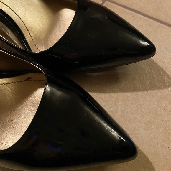 BCBG Stilettos - Picture 2 of 6